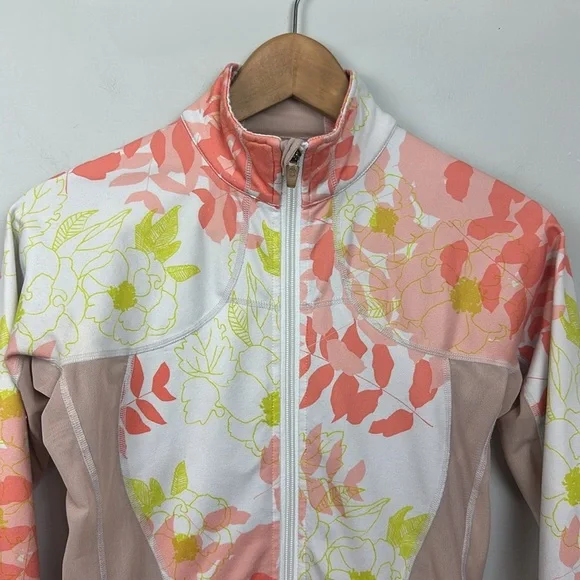 RARE Authentic Lululemon Floral Catch Me Air Jacket Sz 6